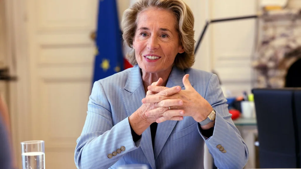 Caroline Cayeux se retire de la politique après 25 ans à Beauvais