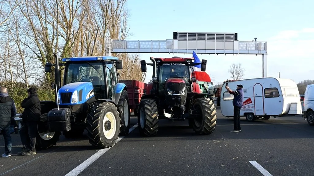 Tensions à Toulouse : les agriculteurs mobilisés entrent en ville avec leurs tracteurs