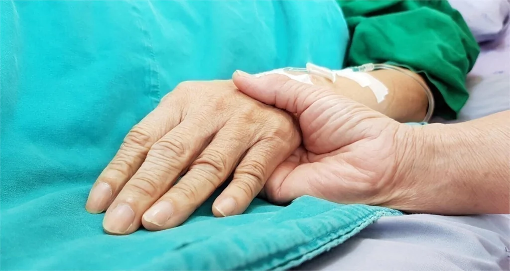 Décès d’un patient à Chartres : une veuve saisit la justice pour négligences