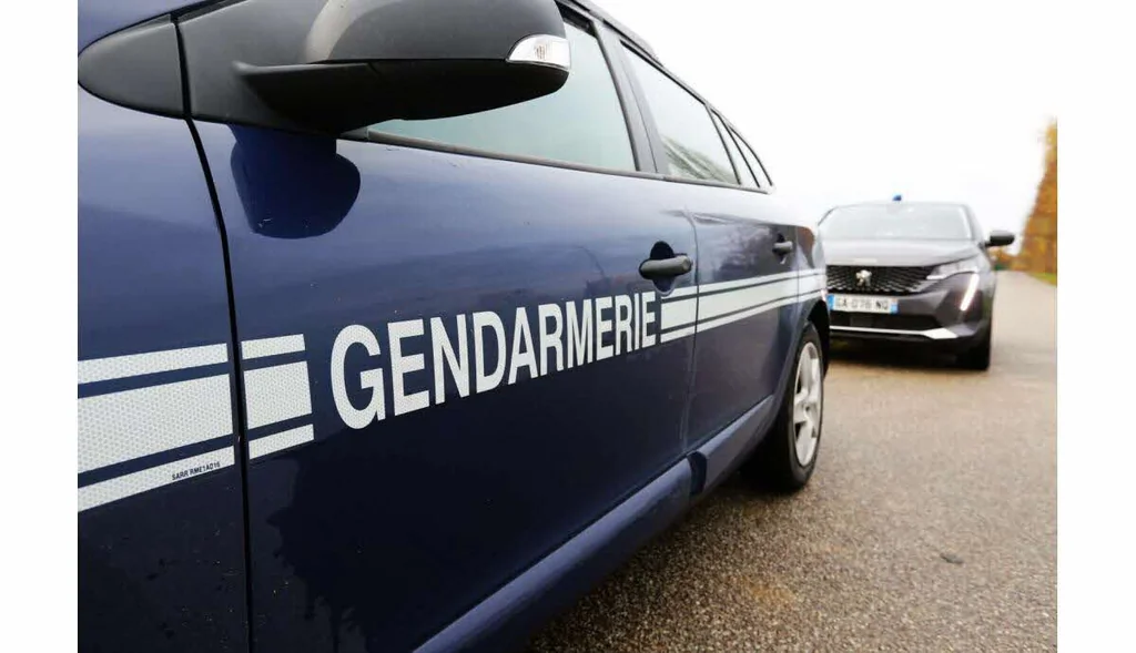 Deux adolescents enlevés près de Nantes: violences et tombe