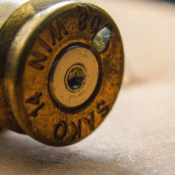 Frappe sur un dépôt russe à Kostroma, 900 km de la frontière