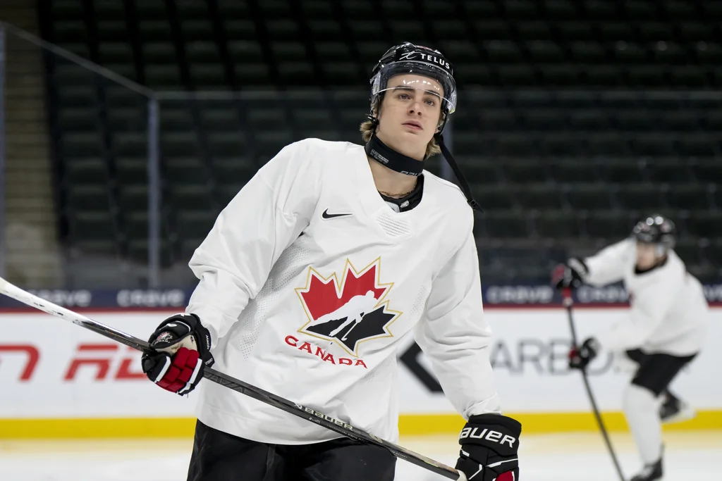 Hockey junior : le Canada face à la Tchéquie en demi-finale cruciale