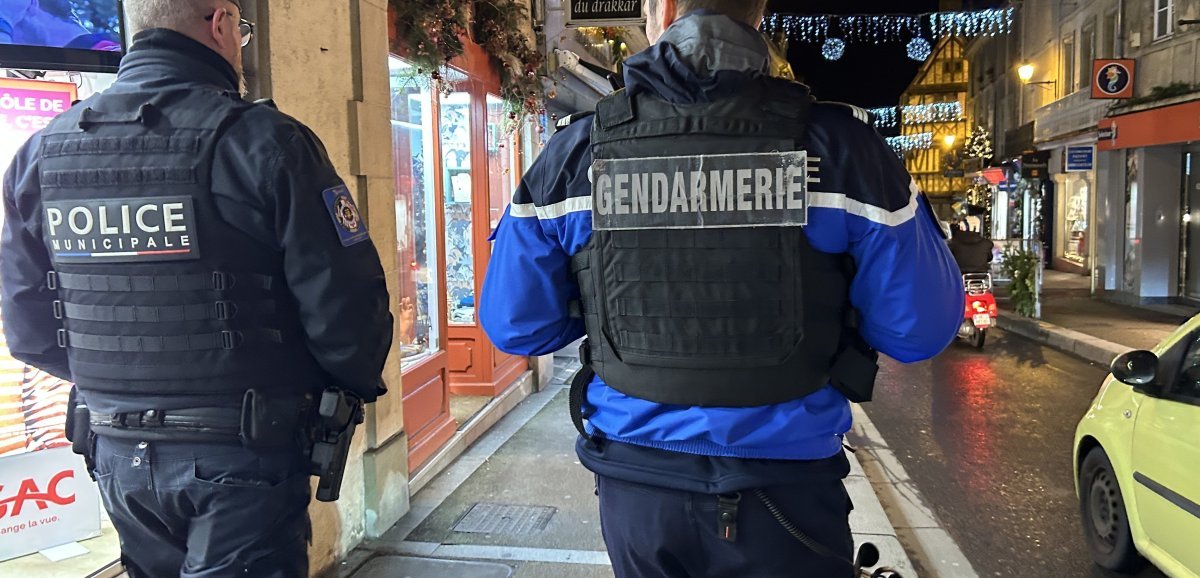 Police et forces de l'ordre au contrôle lors du réveillon en Manche