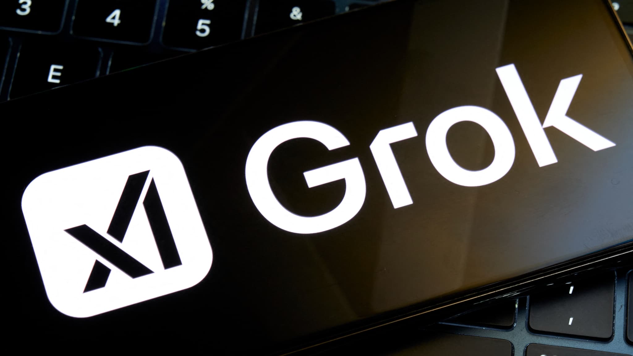 Capture montrant Grok sur X, image générée