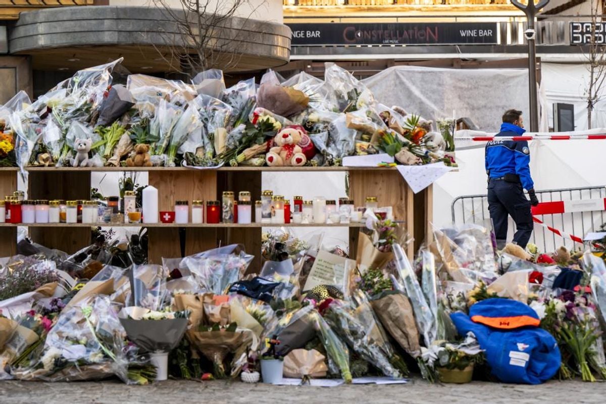 Vue générale du bar Crans-Montana après l'incendie
