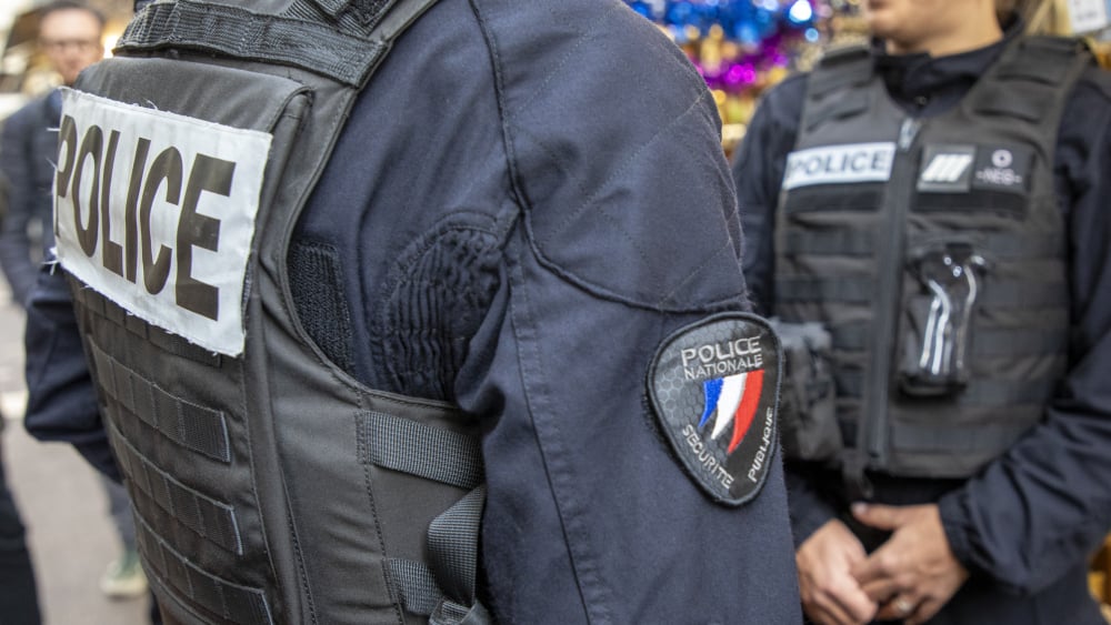 Agents de police lors d'une intervention à Aix-en-Provence