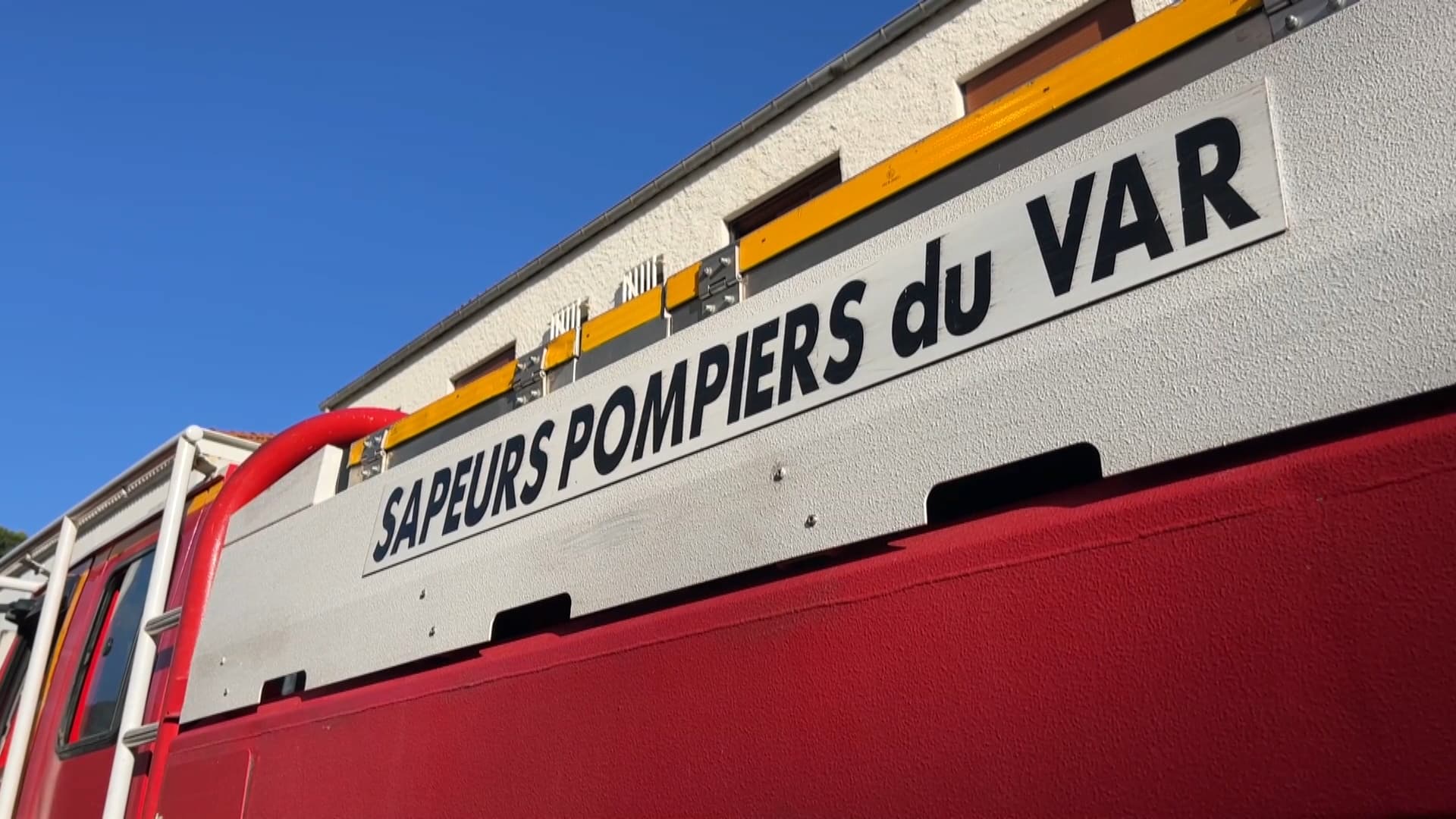 Pompiers sur place à Hyères après l’incendie