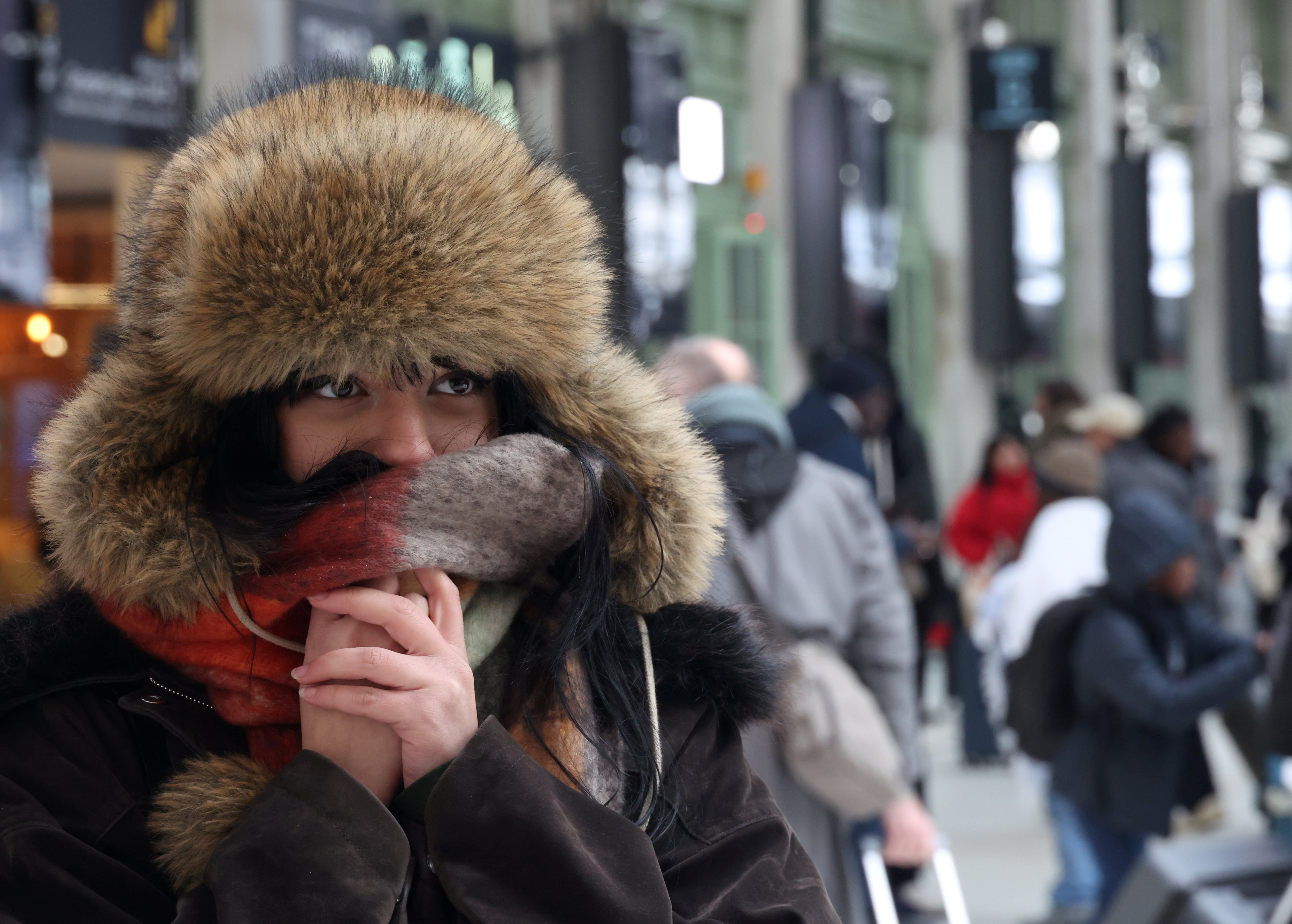 Quand il fait froid, il est important de bien se couvrir les extrémités du corps (nez, doigts…). (Illustration) LP/Delphine Goldsztejn