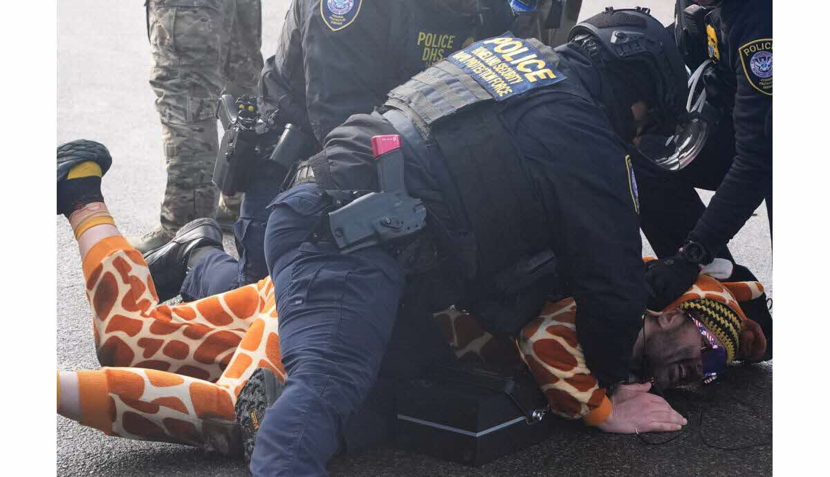 ONU appelle à enquête indépendante après meurtre d'une femme par ICE