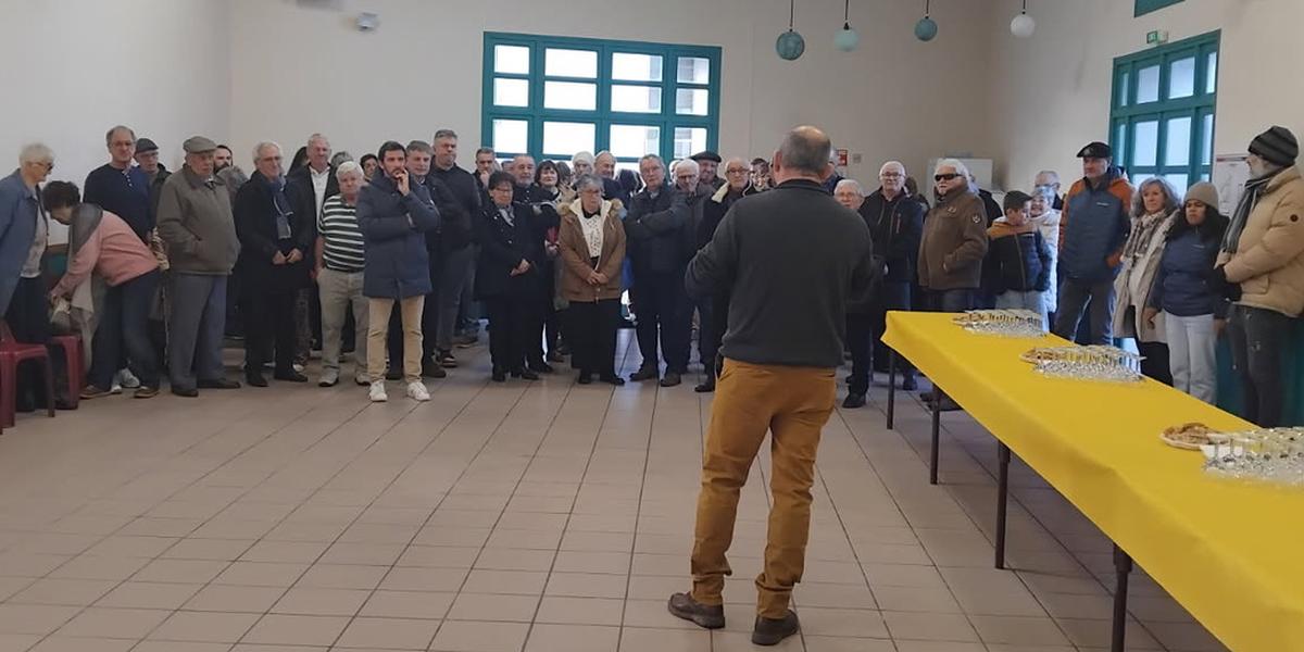 Cérémonie des vœux à Goès, participants réunis