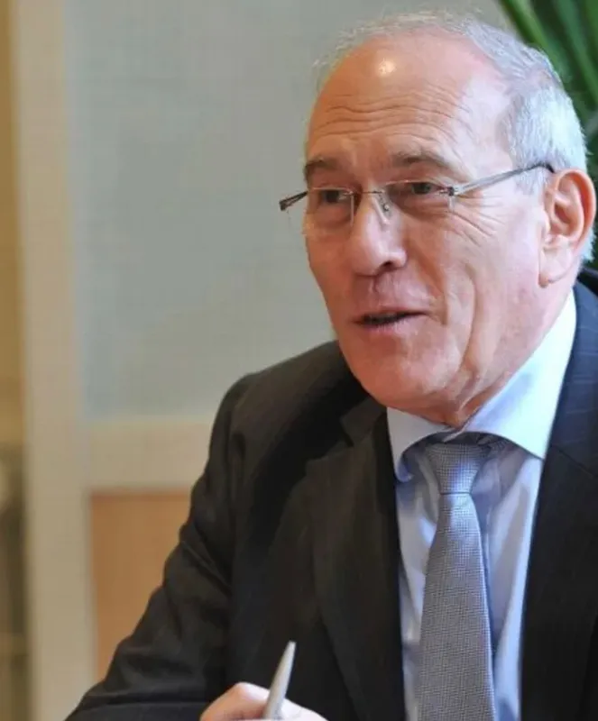 Maire sortant Chassagnard et les projets municipaux