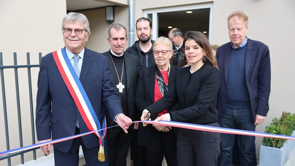 Inauguration d'une résidence d'accueil pour personnes en situation de handicap psychique à Marolles-en-Hurepoix