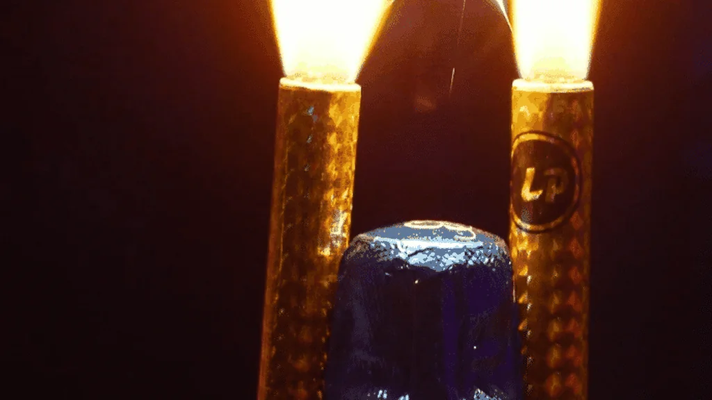 Incendie à Crans-Montana : les bars bannissent les feux de Bengale pour la sécurité