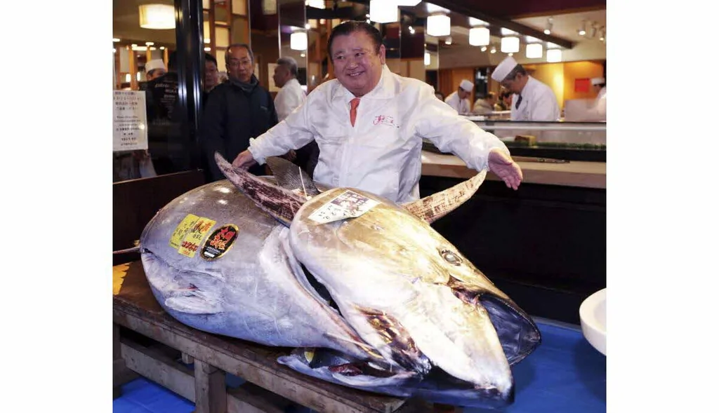 Japon: le roi du thon dépense 2,8 M€ lors d'une enchère record