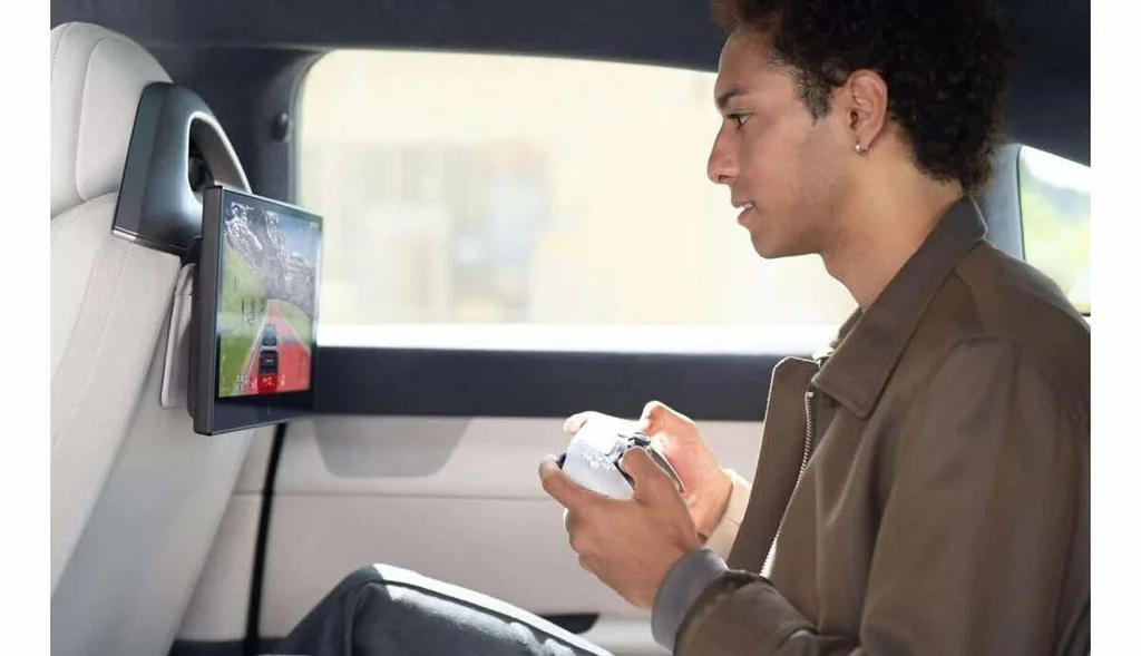 L’Afeela 1: jouer à la PlayStation dans une voiture
