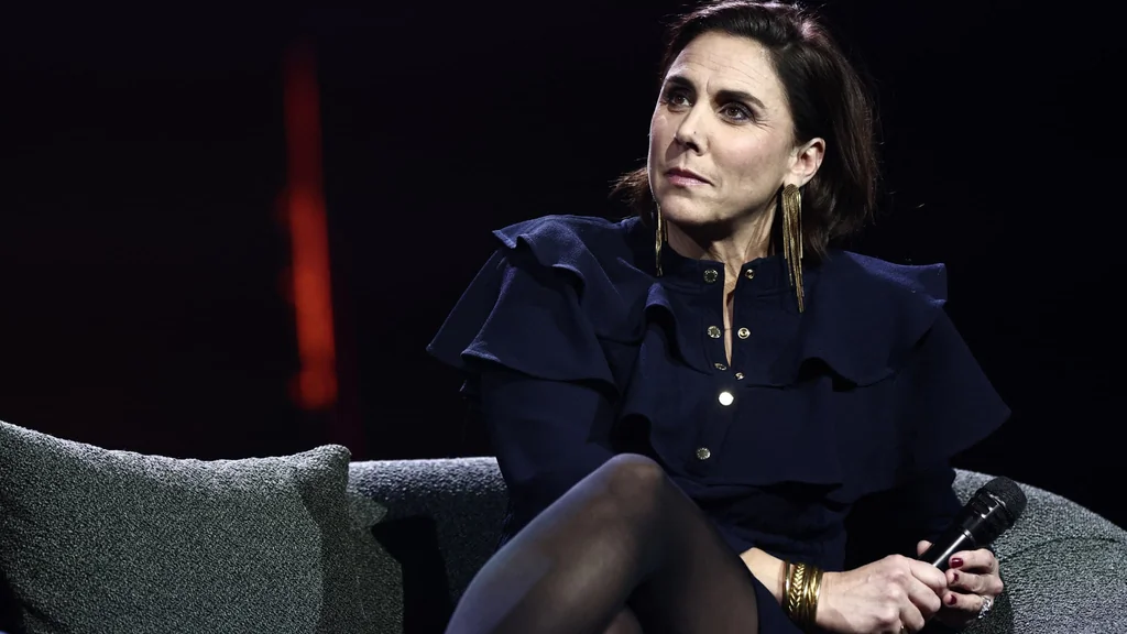 Laure Lavalette officialise sa candidature à Toulon pour 2026