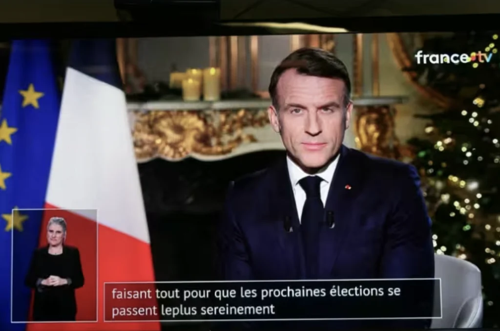 Emmanuel Macron promet une année 2026 'utile' et reste déterminé à travailler jusqu'à la dernière seconde