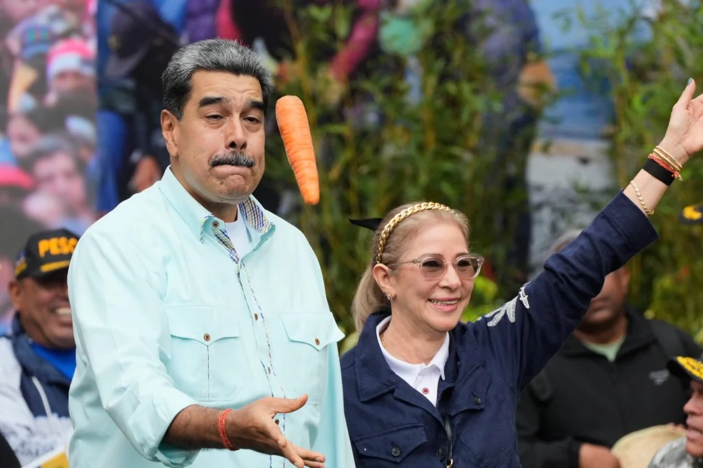 Maduro inculpé aux États-Unis après opération au Venezuela