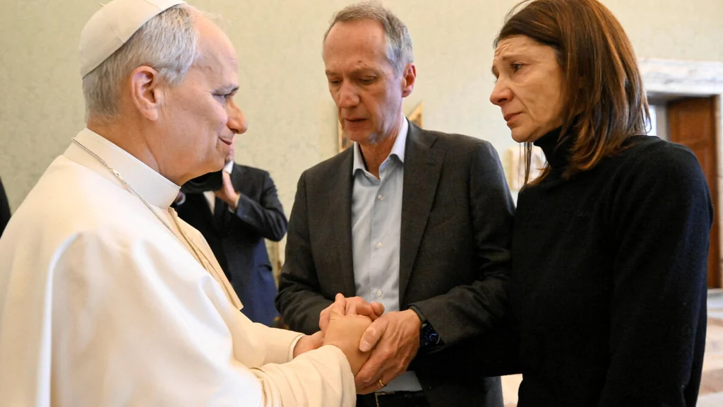 Pape et gouvernement italien rencontrent proches des victimes de Crans-Montana