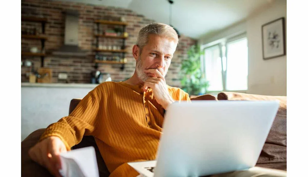 PÉE en France : ce qu’il faut savoir après un départ d’entreprise