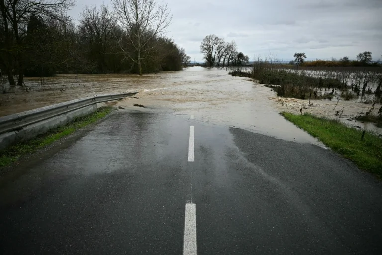 Pluies dans l'Aude: levée partielle des évacuations à Narbonne