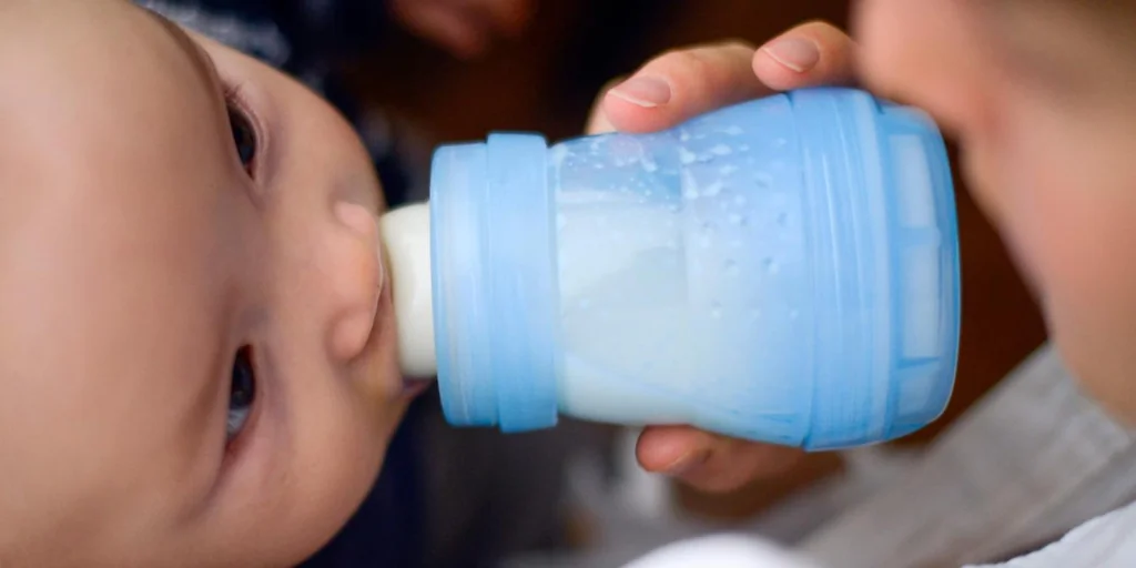 Rappel volontaire de lait infantile Nestlé en France pour précaution