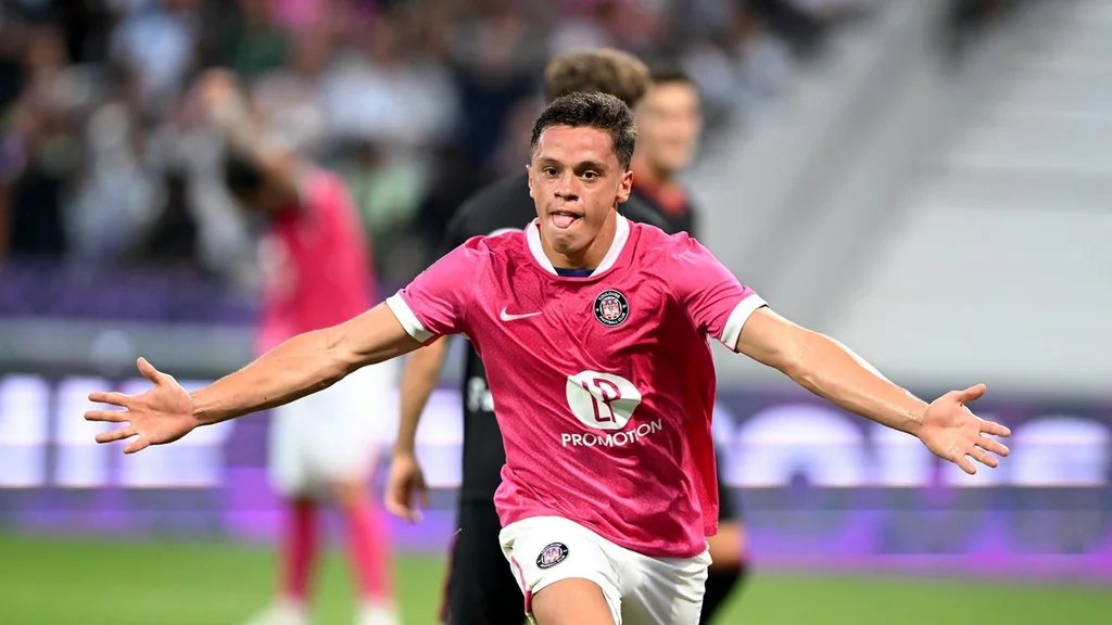 Santiago Hidalgo s'intègre et brille au TFC : parcours et ambitions