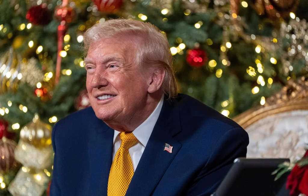 Trump confond un faucon avec un aigle lors d'une critique des éoliennes