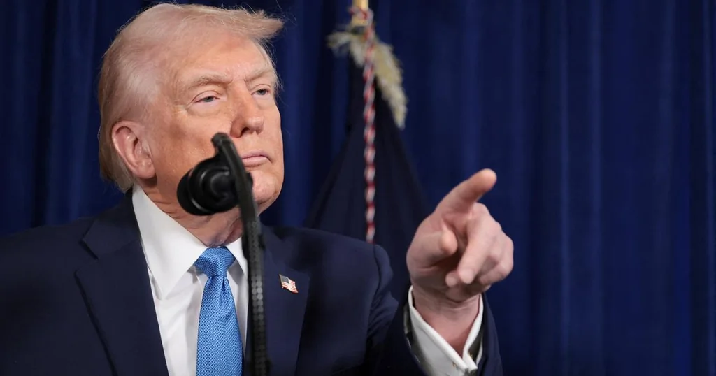 Donald Trump menace l'Iran de sanctions sévères en cas de violences