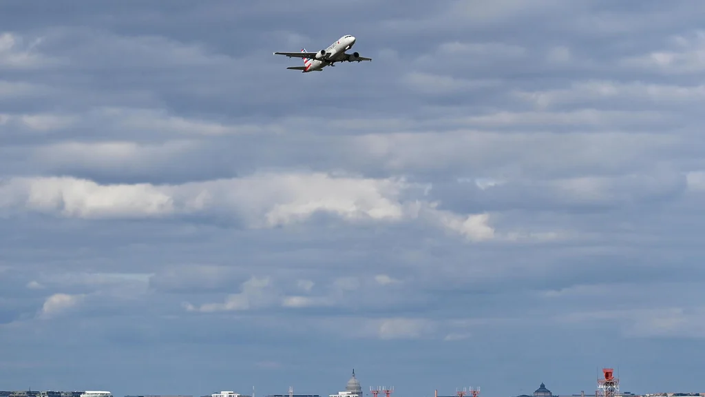 Un steward a prétendu être pilote pendant 4 ans pour des vols gratuits