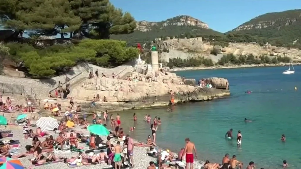 Vacances d'été : quelles sont les meilleures dates pour réserver