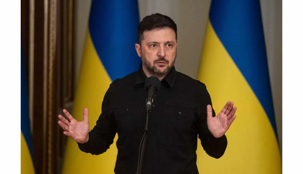 Zelensky: l'Ukraine devra se défendre si la Russie bloque tout