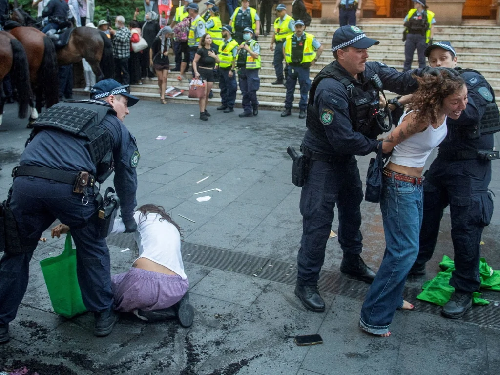 Australie : manifestations à Sydney après répression policière