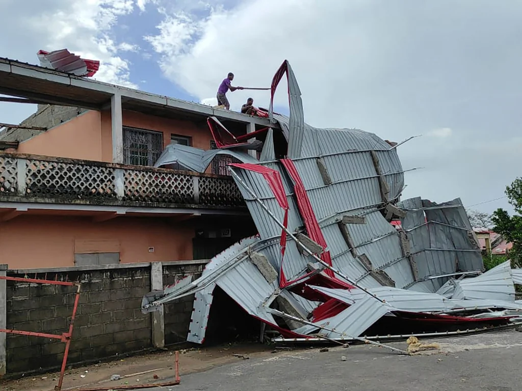 Cyclone Gezani frappe Madagascar: au moins 9 morts et destructions