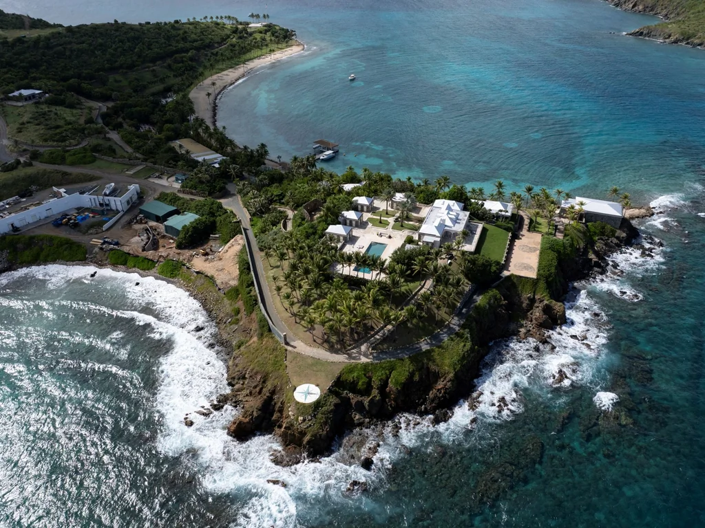 Épstein et 5 scandales sexuels similaires qui ont choqué le monde