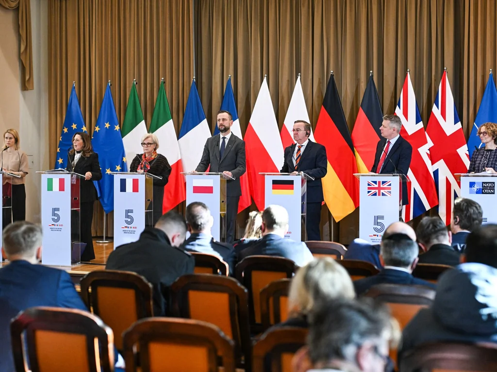 Hongrie bloque la 20e vague de sanctions de l'UE contre la Russie