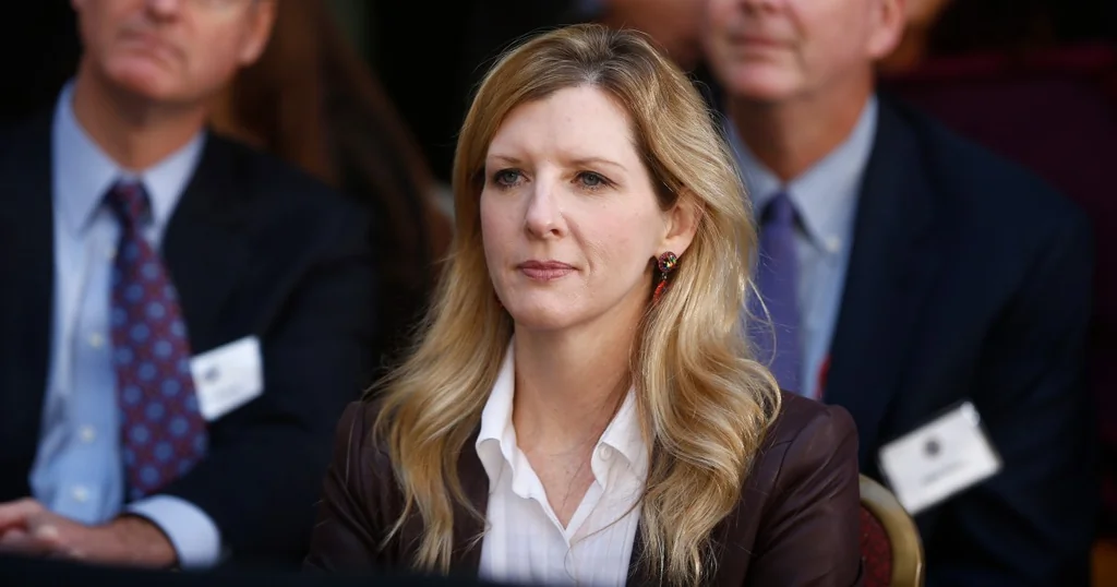 Kathy Ruemmler quitte Goldman Sachs après ses liens avec Epstein