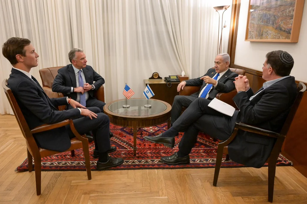 Netanyahu discute de l'Iran avec Kushner et Witkoff à Washington