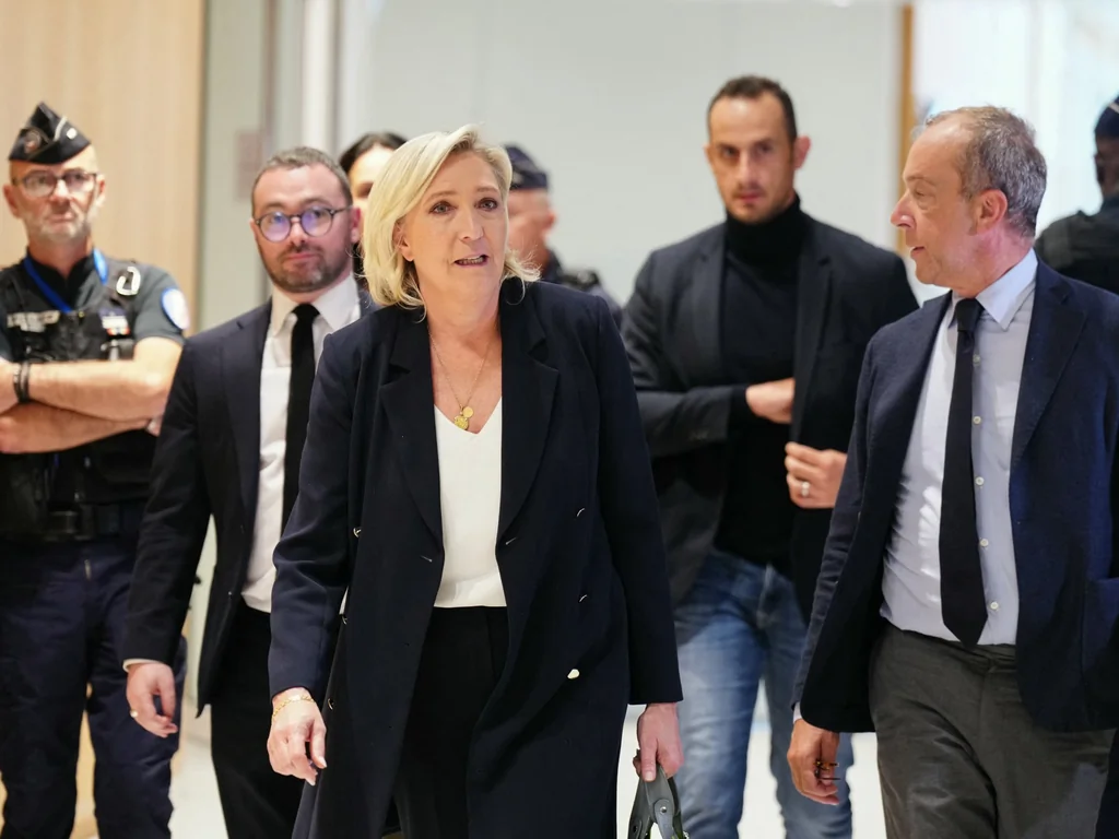 Procès de Marine Le Pen : risque d'exclusion des présidentielles 2027