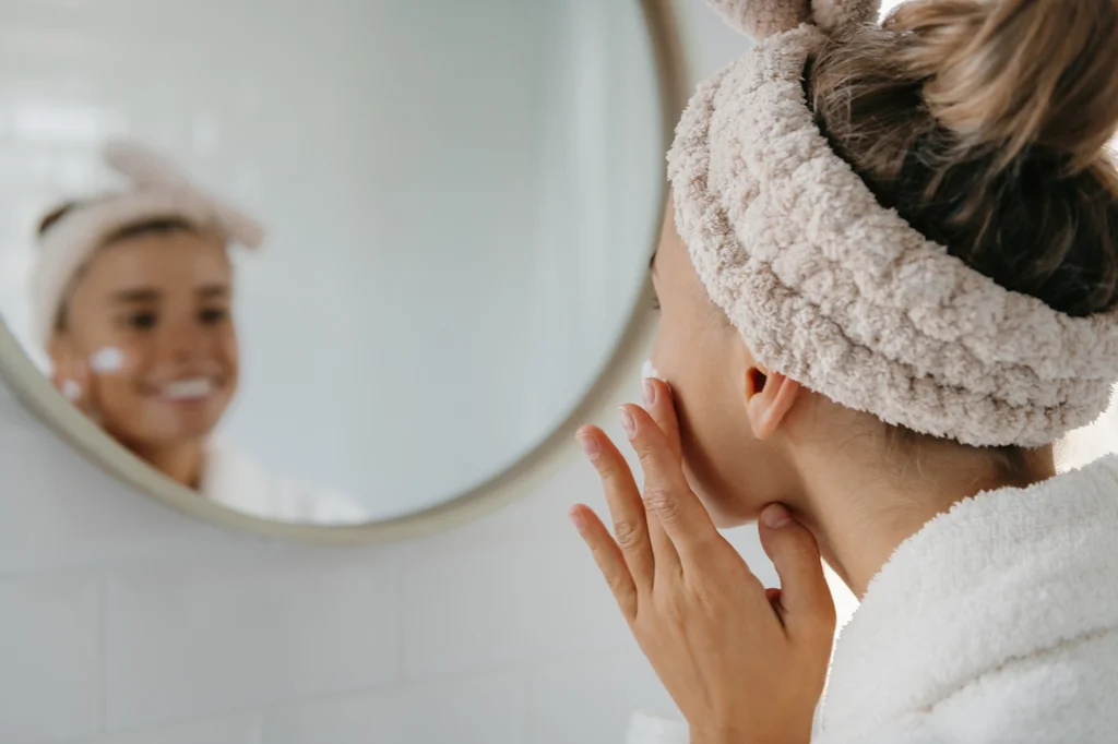 Soins visage après 30 ans : mes routines anti-rides et anti-imperfections