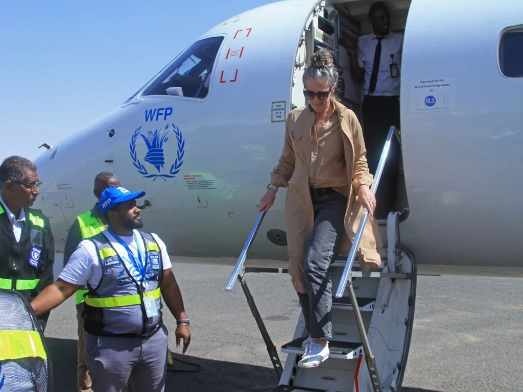 Soudan : l'ONU déploie un vol humanitaire à Khartoum, Al-Fashir visée