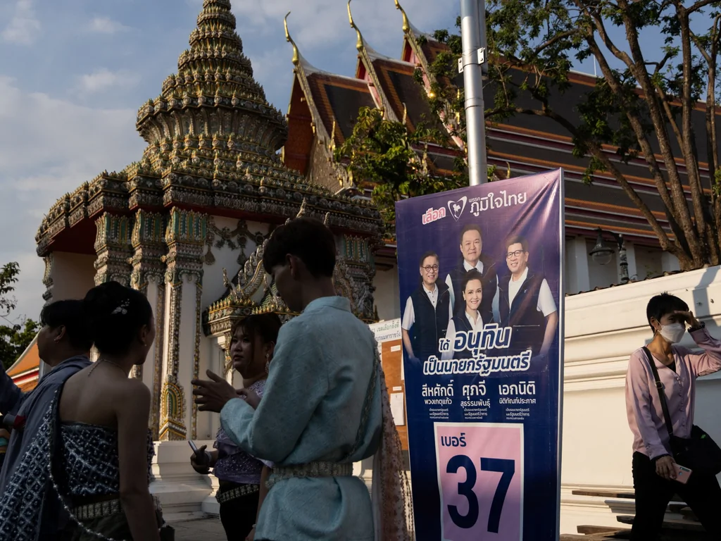 Thaïlande : retour des dynasties et victoire conservatrice