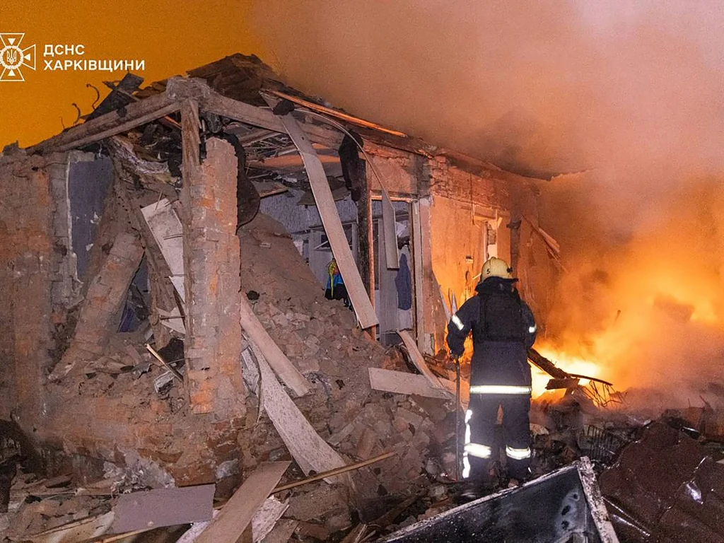 Ukraine et États-Unis à Genève alors que la Russie frappe des villes