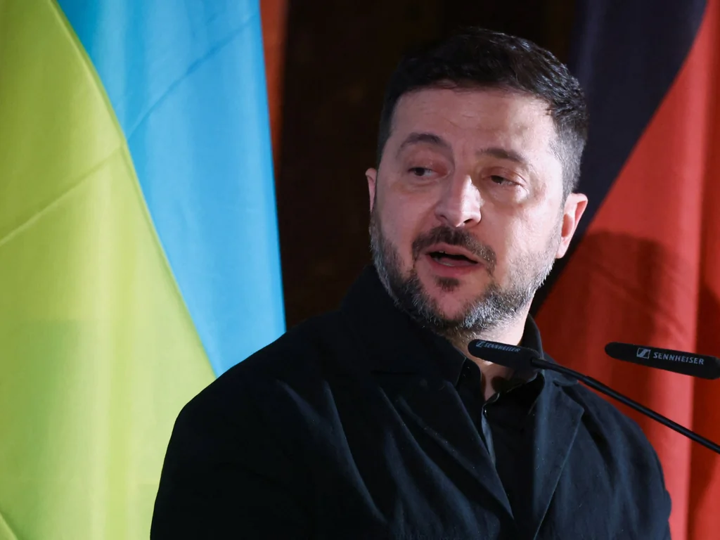 Zelenskyy dénonce pression US et exige garanties de sécurité