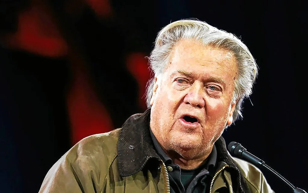 L'administration Trump cherche à faire annuler la condamnation de Steve Bannon