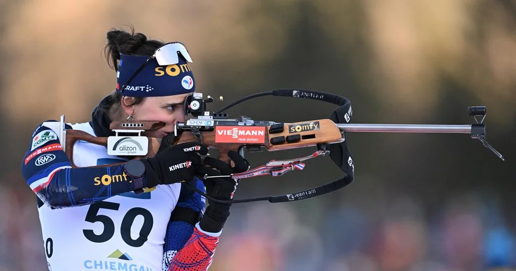 Biathlon à Nove Mesto: Simon s’impose et crée le doublé français