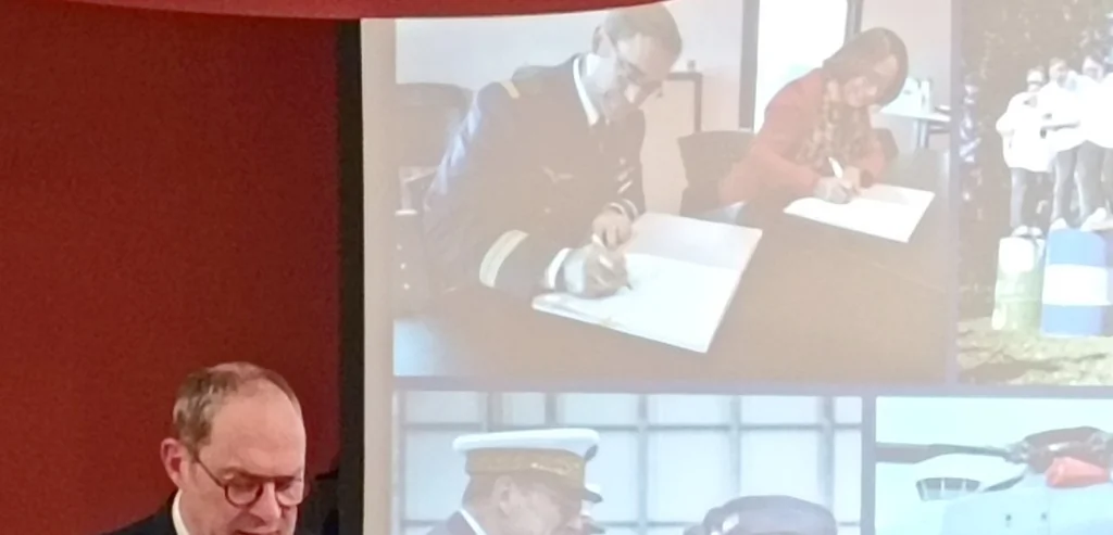 Cérémonies des vœux en France: Rochefort, Charleville et Verdun