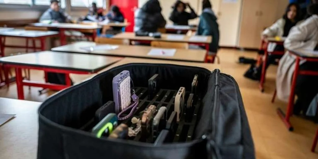 Cyberviolences à l’école: un tiers des collégiennes touchées