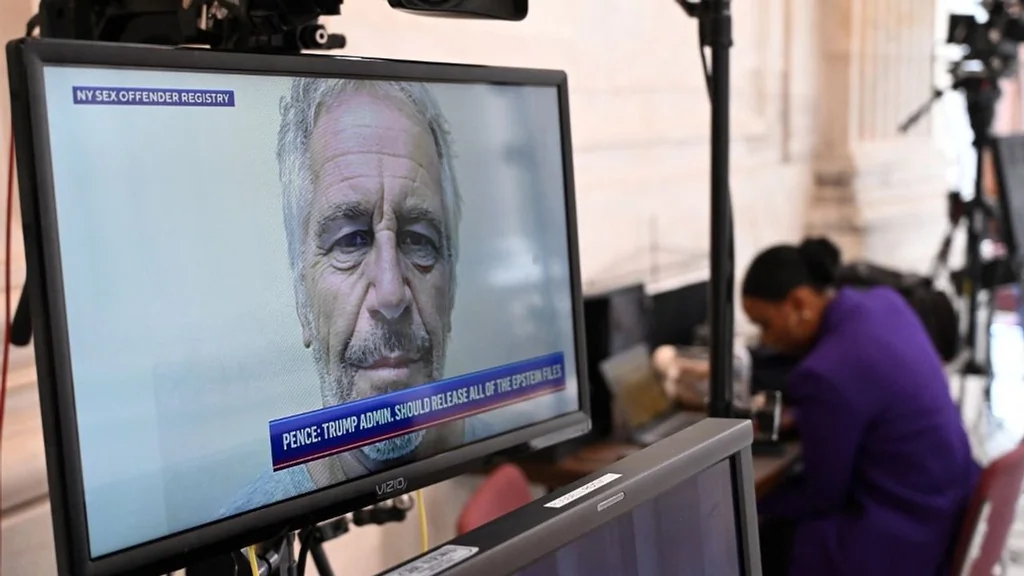 Affaire Epstein : quelles poursuites possibles en France après la publication des documents ?