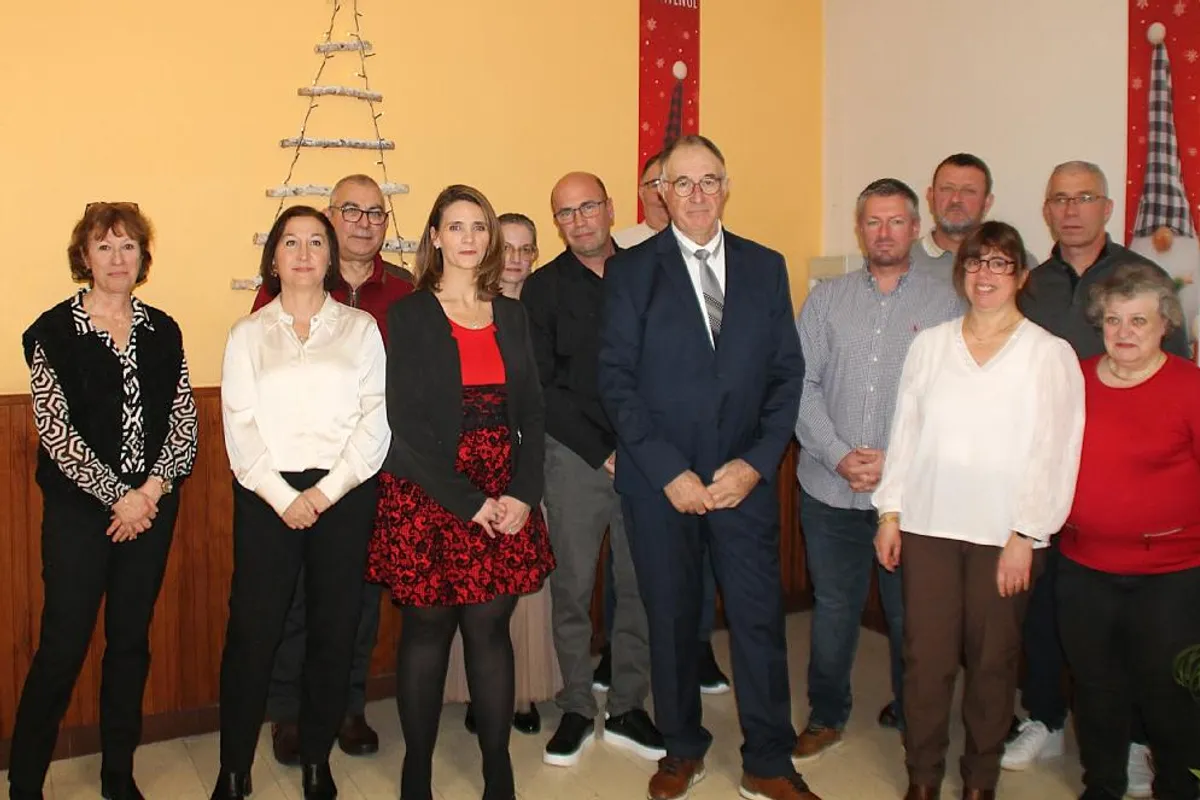 Vues de Venesmes et travaux municipaux